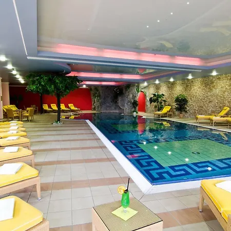 Schmelmer Hof & Otel 4*