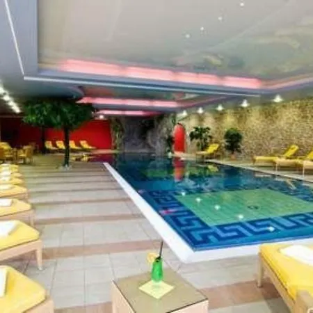 Schmelmer Hof & Otel 4*