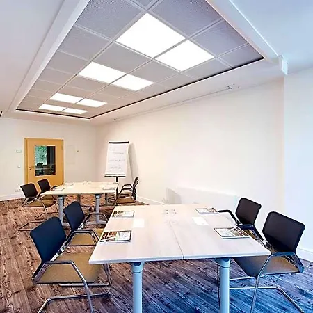 Schmelmer Hof & Hotell 4*