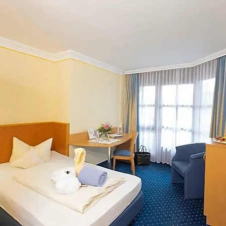 Schmelmer Hof & Hotell 4*